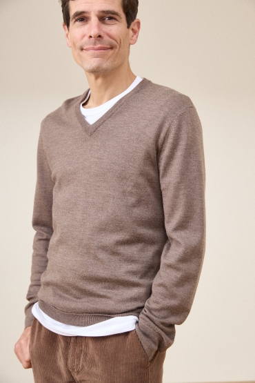 Pull Victorieux Terre